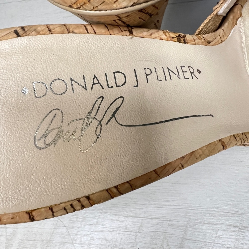 Donald Pliner Feigel Cork Mule Heels - Picture 11 of 11